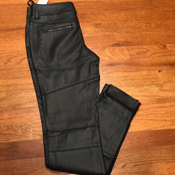 Size 2 leather like pants - Picture 2 of 6